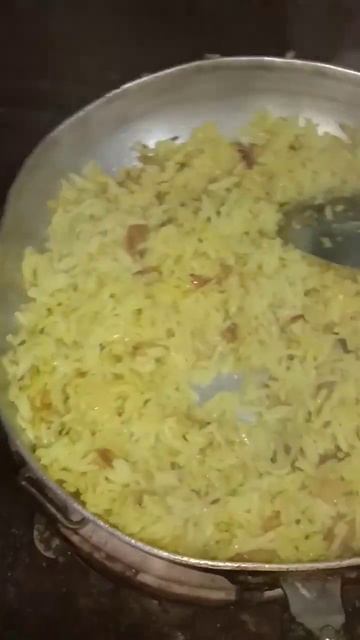 #Short# Apun ka desi fried rice, No soya sauce no chill sauce, only onion fride rice смотреть онлайн