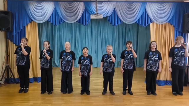 ГБОУ Школа №1370 Гагарин исполняет Студия эстрадного вокала "ВЕСЕЛЫЕ НОТКИ" смотреть онлайн