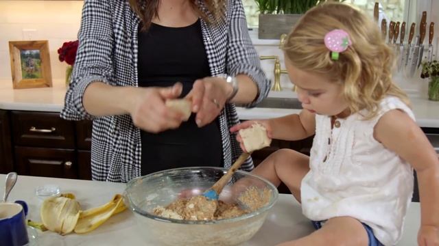 Banana Halvah Muffins смотреть онлайн