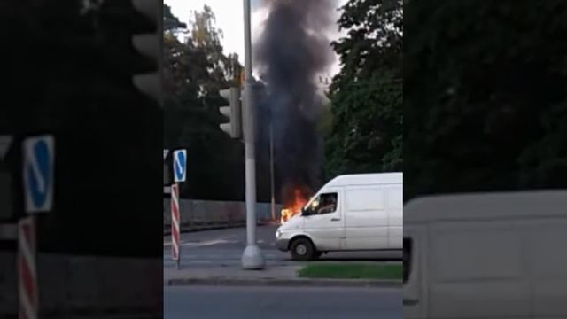 25 июля 2017 г. Сгорела машина .Тимуровская улица. смотреть онлайн