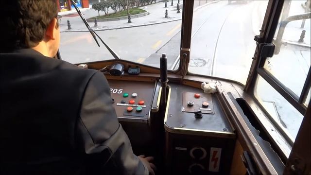 Nostalgic Tramway - Taksim and Kadikoy, Istanbul Turkey смотреть онлайн