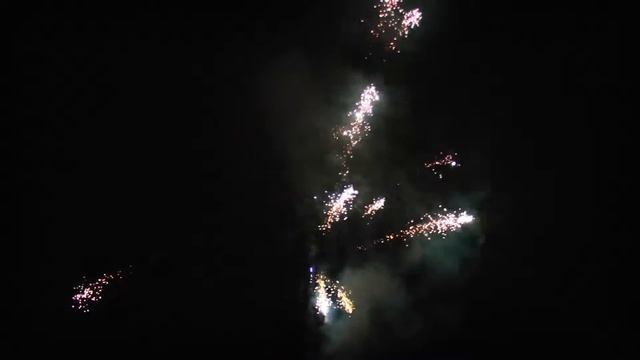 1,0100 новогодние сказки смотреть онлайн