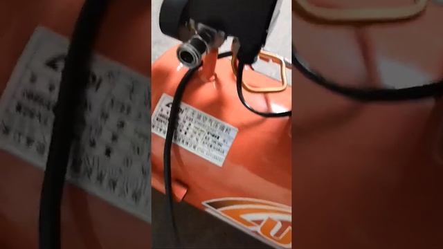 Компрессор. Китайчёнок! смотреть онлайн