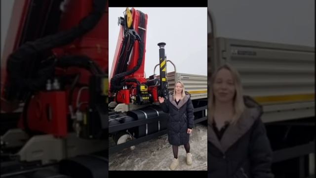 Нежный взгляд на брутальную мощь — обзор КАМАЗа с КМУ смотреть онлайн