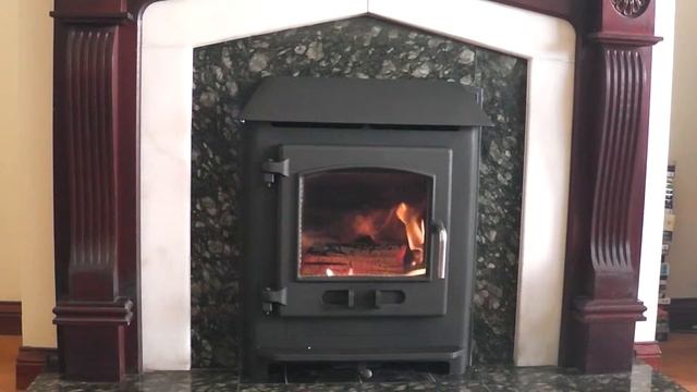 Dean Forge 4.5kw inset multi fuel stove 82.1% efficient смотреть онлайн