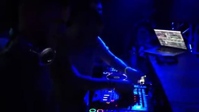 LUIGI MADONNA and FABIO FLORIDO play @ CLUB 999...GARAGE 25.01.13 смотреть онлайн