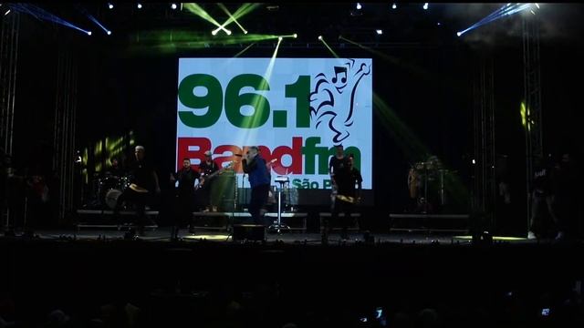 Mc Gui, Show gravado na Festa da Portuguesa, por Perna´s Video Produções смотреть онлайн