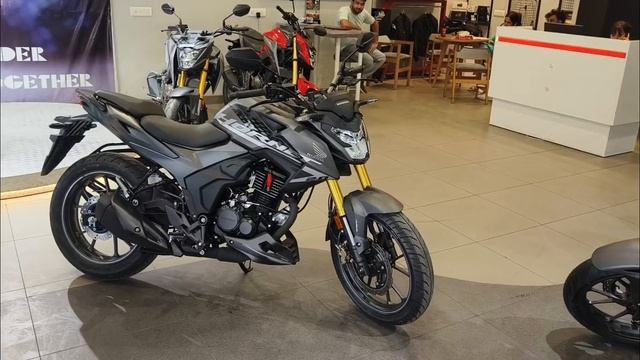 Honda Hornet 2.0 2024 Model All Colours Varient Features And Query смотреть онлайн