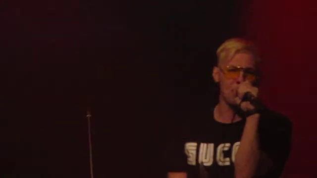 Himia - Девочка (AKAKAO Live Music Club) / (выступление до выхода ШЕКSПИР) [720p HD] смотреть онлайн