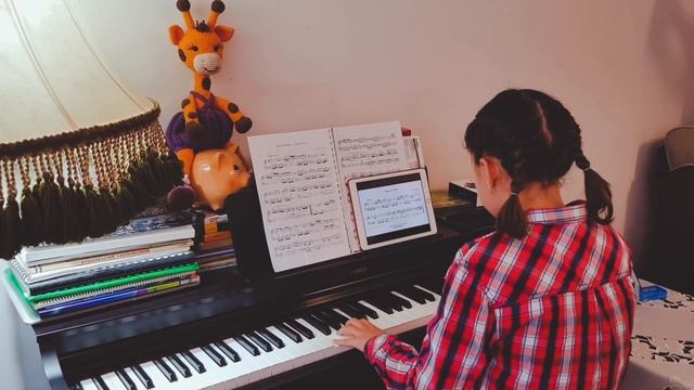 Ludwig Van Beethoven - Sonatina in F Major, Anh. 5 смотреть онлайн