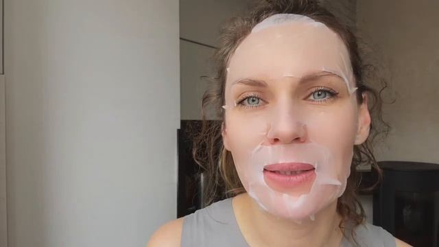 ТКАНЕВЫЕ МАСКИ / КАК ПРАВИЛЬНО ИСПОЛЬЗОВАТЬ ДЛЯ МАКСИМАЛЬНОГО ЭФФЕКТА | Корейская Косметика смотреть онлайн