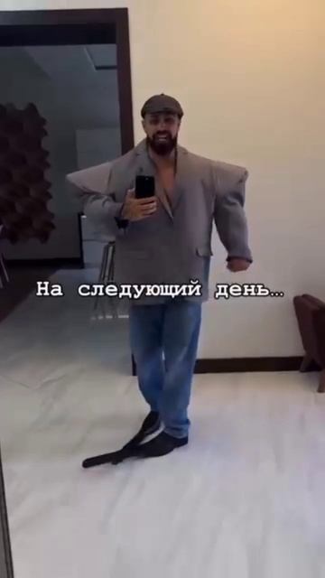 Шкаф-купе 😂 Кто 💪, тот поймёт 🫶🏽 смотреть онлайн