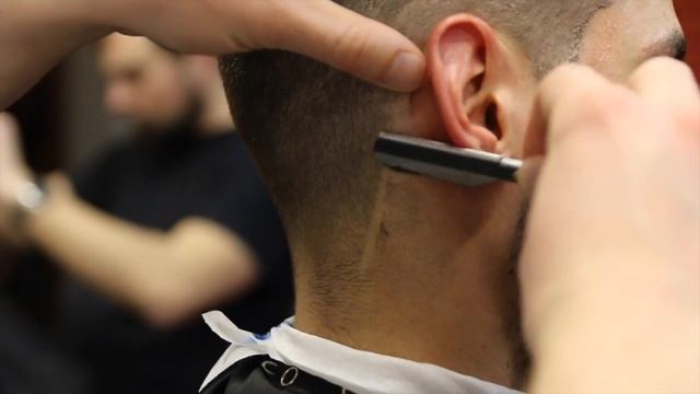 Кто первый? Gun Barber Shop смотреть онлайн