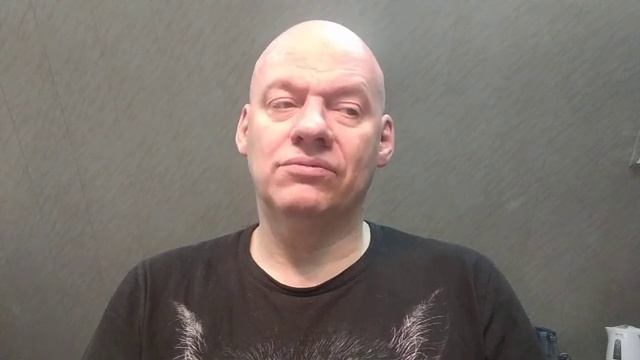 Эфемерность ценностей человеческих взаимоотношений.