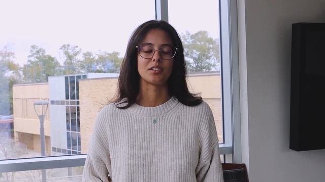 Isabela Fioravanti on Beta Gamma Sigma смотреть онлайн