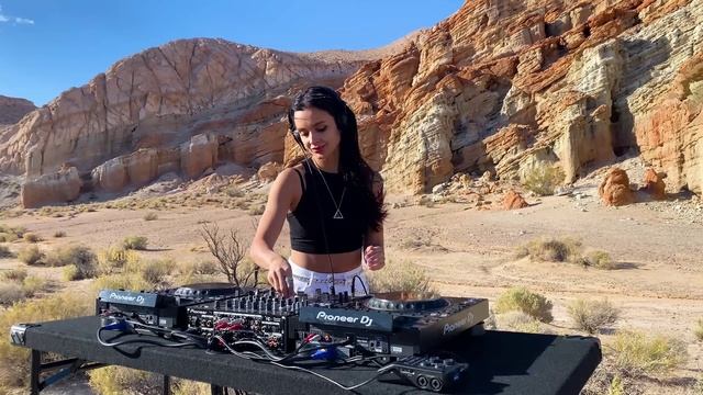 AY YOLA - Homay Remix - смотреть видео онлайн от «𝐒𝐋 𝐌𝐔𝐒𝐈𝐂» в хорошем качестве. смотреть онлайн