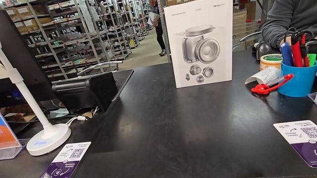 КАК МОЖНО ЗАРАБОТАТЬ КОГДА ЕДЕШЬ ПО ДЕЛАМ !? КУРЬЕР КУПИЛ САМОКАТ смотреть онлайн