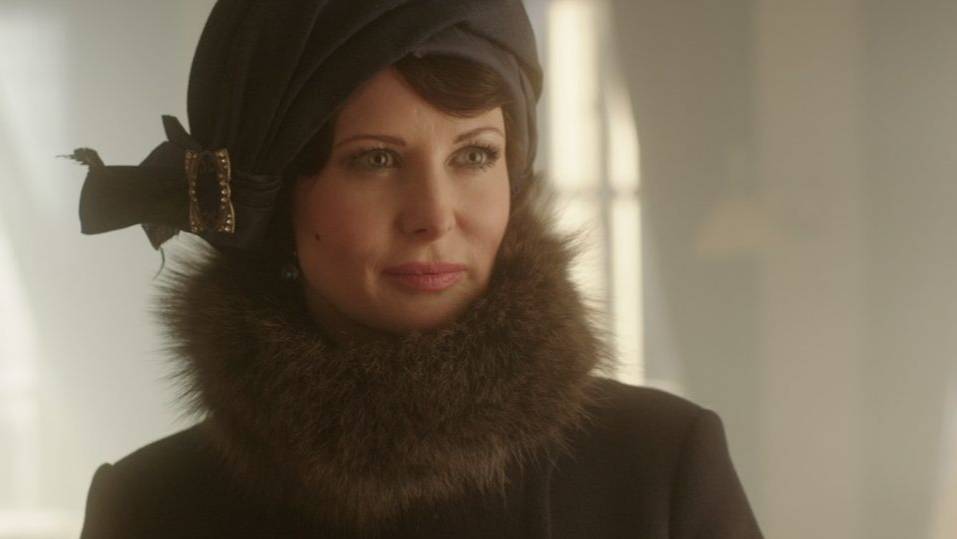 ПЛАТЬЕ БЕЛОЕ смотреть онлайн