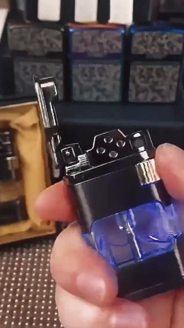 💭 Зажигалка газовая Turbo с прозрачным бензобаком ✔️ Для заказа пишите в телеграм @Fomik551 смотреть онлайн