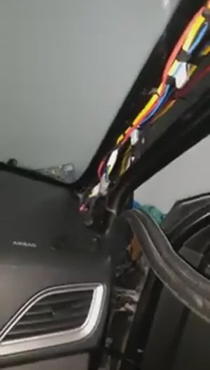 Как снять декоративную накладку ветровой стойки Hyundai Solaris 2