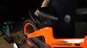 Видео инструкция по сборке детского велосипеда Forward Cosmo 14