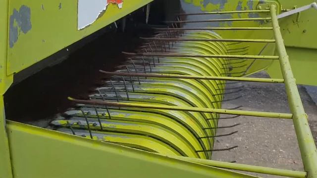 CLAAS MARKANT 65 BALER смотреть онлайн