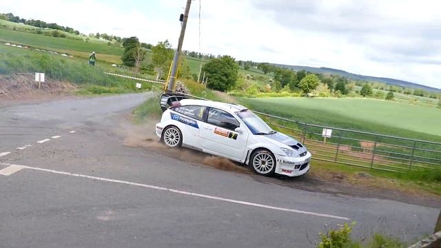 Euan Thorburn epic save *NEARLY CRASHED* смотреть онлайн