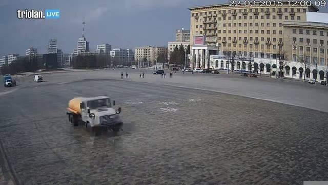Triolan.Live - Харьков, площадь Свободы (22-03-2015) смотреть онлайн