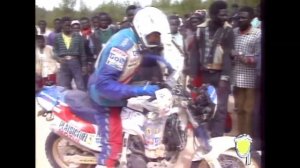 Dakar 1990 Lada T3 aplasta una Honda Africa Twin