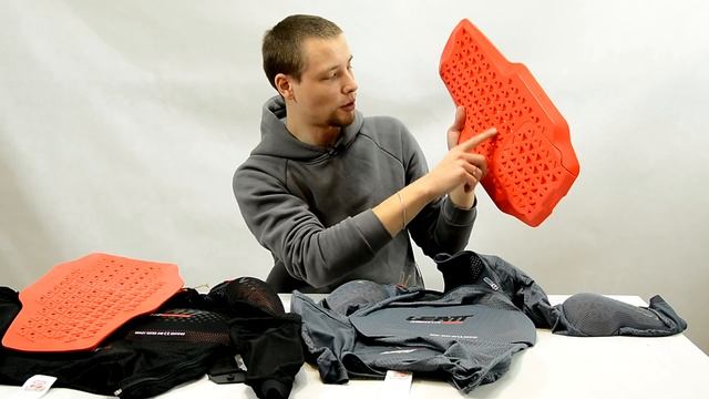 Лёгкая черепаха Leatt 3DF Airfit Lite Evo. смотреть онлайн