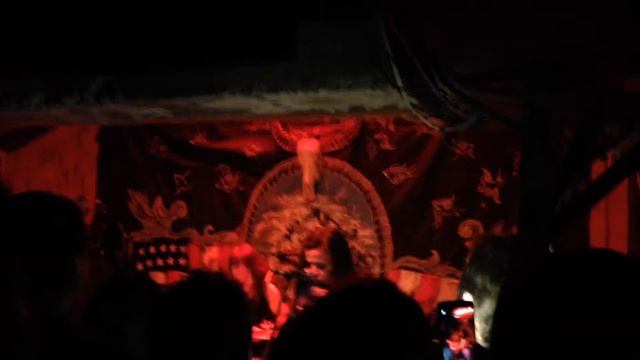 Babes in Toyland - First show in many years at Pappy & Harriet's - 2015 смотреть онлайн