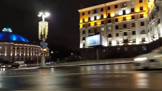 Новогодний ПРОСПЕКТ!!! От Площади Победы до Октябрьской!!! смотреть онлайн