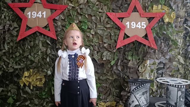 Яковченко Виктория 5 лет г. Сураж смотреть онлайн
