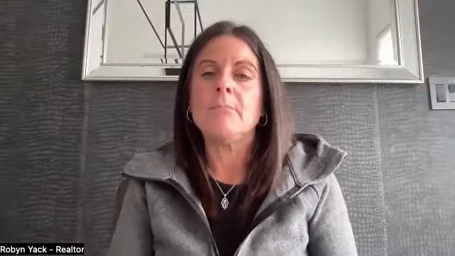 Divorce Real Estate Challenges Made Easy with Guest, Robyn Yack смотреть онлайн