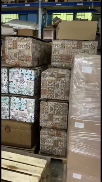 Производственные моменты✨ #пуфы #мебель #производство #банкетки #велюр #мебельнаяфабрика #экокожа