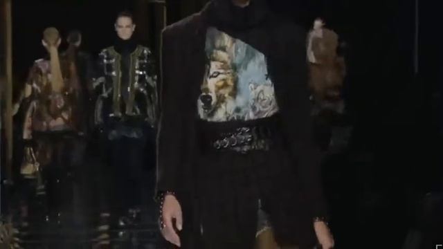 Отрывок из показа Balmain смотреть онлайн