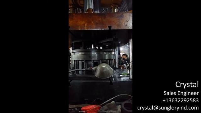 Hydraulic Press Machine to Make Iron Pan or Wok смотреть онлайн
