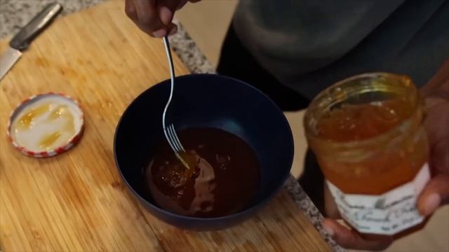 COOKING W/ MOD: @Shenseea COCA COLA WINGS + BBQ JERK WINGS + EP 1 🍗🥤 #HOODFOODNETWORK смотреть онлайн