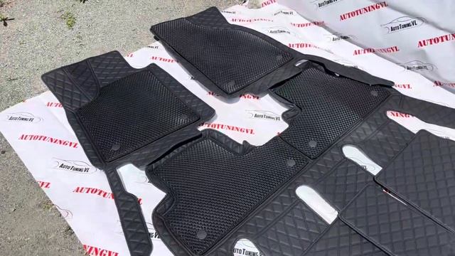 Комплект ковриков на LEXUS RX (2002-2009 ) смотреть онлайн