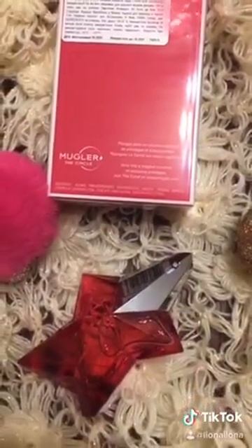 Mugler Angel Nova EDP смотреть онлайн