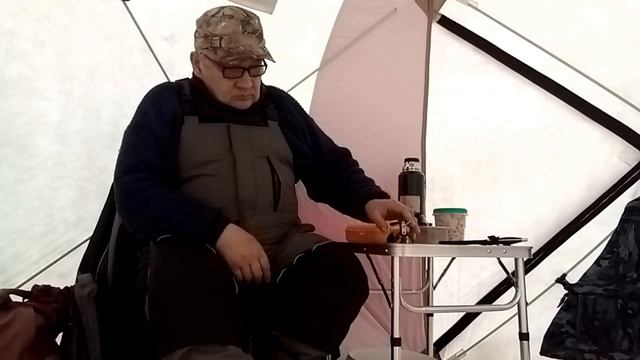 Рыбалка на Марсинской Печоре, рыба есть но мало. смотреть онлайн