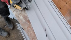 Монтаж винилового сайдинга. Фасад каркасного дома