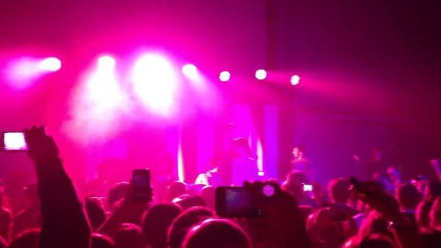 We Are Young by Fun. (Live) @ Messiah College смотреть онлайн