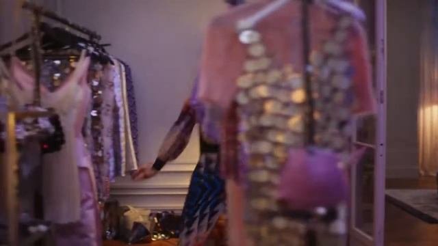 Perfume Fame Paco Rabanne смотреть онлайн