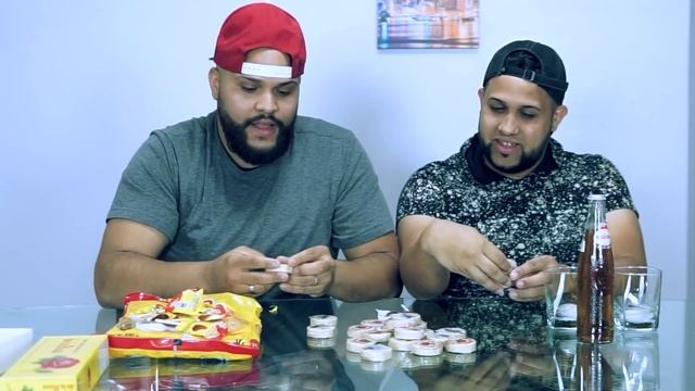 2 GUYS AND A SWEET-TOOTH: MEXICAN CANDY REVIEW смотреть онлайн