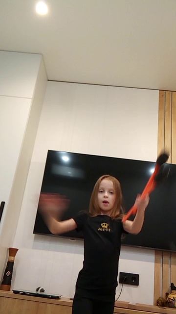 Танец (Шалалалала)🤣 смотреть онлайн