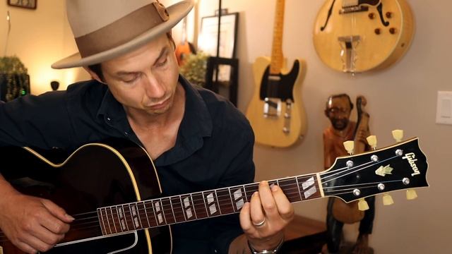 Autumn Leaves (Jazz Guitar Chords Only) - Gibson L-7 - Nicholas Russell смотреть онлайн