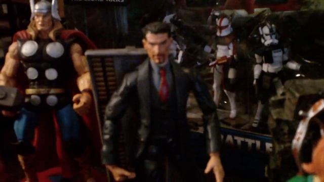 Marvel, DC universe, WW legends, Star Wars, смотреть онлайн