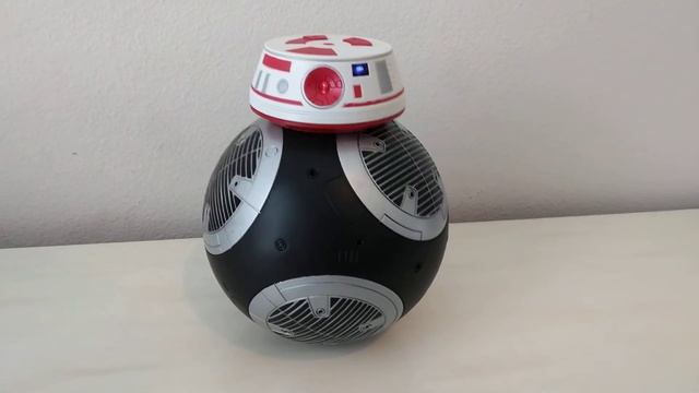 Star Wars Galaxy's Edge Droid Depot Red First Order Chip Sounds! смотреть онлайн