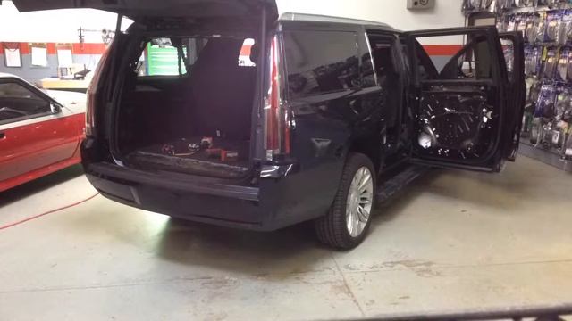 2015 HPE650 Hennessey Supercharged Cadillac Escalade Audio Upgrade Preparation смотреть онлайн